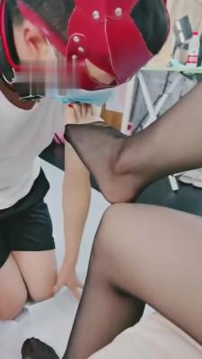 【微希】剧情-偷闻漂亮姐姐的鞋被抓 bf2889