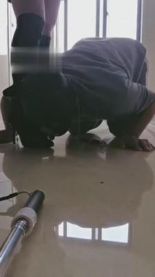 【美柠】电梯口前遛狗 bf3095