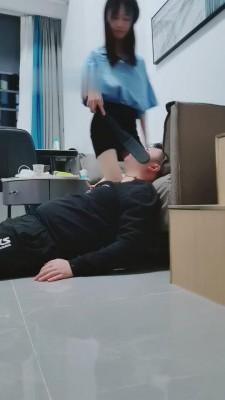 【鹿小主S】黑丝职业装首次虐狗 bf9307