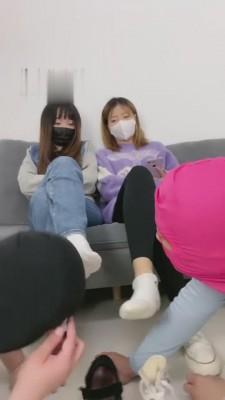 【美离子】推荐-暴改素人-指导00后原味调狗 bf2992