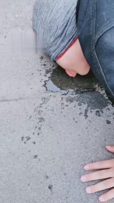 【若依】户外-天台撒尿给姐夫喝 bf3008