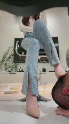 【樱桃大大】牛仔裤高跟踩踏 bf3021