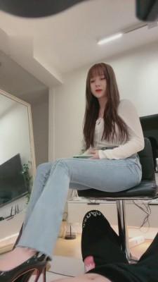 【樱桃大大】牛仔裤高跟踩踏 bf3021