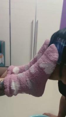 【逗逗】洗脚水活着姨妈让狗全部吃下去【完整版】 bf3075