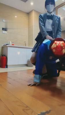 【暴力美学】空军鞋耳光-强迫坐脸窒息-踢裆深喉 bf3112