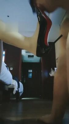 【咩祖】圈养两条被强制虐待 bf3114