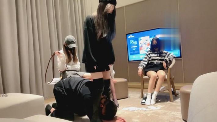 【月影儿】精彩!4S空降玩虐狗游戏 bf3232