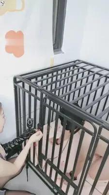 【上官婉儿】圈养畜生-吃咀嚼物维持生命 G-210712-13