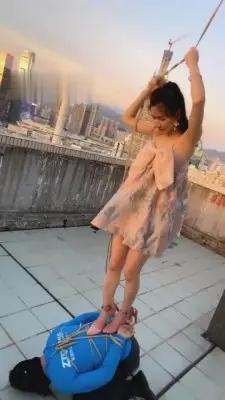 【芷晴】阳台剧情-搬家快递员（暴虐） G-210713-25