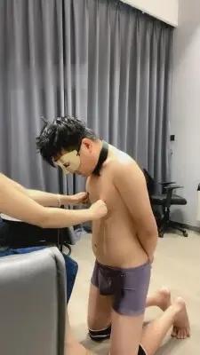 【弯弯小阿姨】素人闺蜜遛双狗 G-210714-20