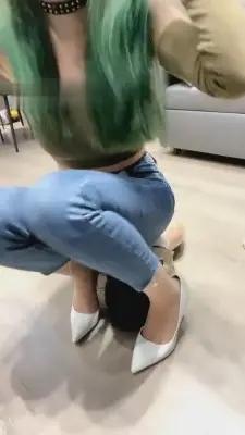 【弯弯小阿姨】木乃伊-圣水纸巾窒息/坐脸/插嘴 G-210714-19