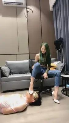 【弯弯小阿姨】木乃伊-圣水纸巾窒息/坐脸/插嘴 G-210714-19