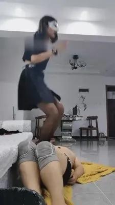 【夏馨】小狗惹怒女主人-被狠抽耳光-sp G-210714-29