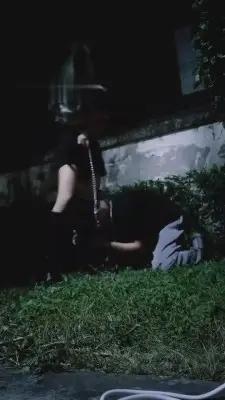 【弯弯小阿姨】深夜人行道遛狗 G-210716-28