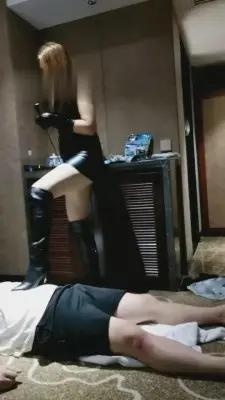 【成都冰姬女王】严厉皮衣女王装调狗 G-210719