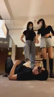 【阿月】带素人闺蜜玩贱狗【上】 G-210721-10