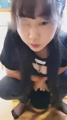 【天水女王】便利店老板圣水+坐脸专场 G-210719-30