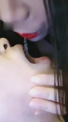 【咩祖】留学生跪下犯贱做狗 G-210721-7