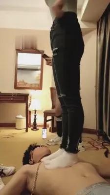 【芒果】棉袜踩狗-钻胯-深喉-口水 G-210725-9