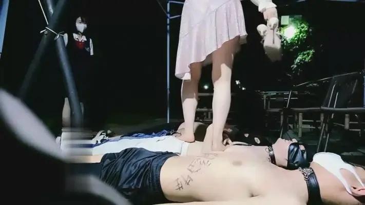 【维妮】推荐！双S户外群调富二代 G-210727-5