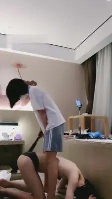 【奈奈】学生妹羞辱臭屌丝【上】 G-210728-11