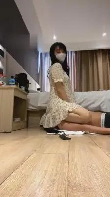 【糖糖老师】邻居女孩羞辱贱男 G-210728-18