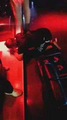 【羽珊】酒吧公开调教 G-210729