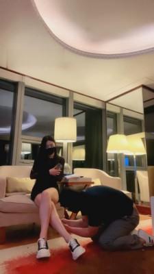 【仙女殿下】废物被踩踏/深喉/踢踹 G-210802-21