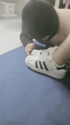 【羽诺情侣】运动后原味羞辱家奴 G-210808-14