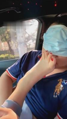 【悦主大大】运动后小白鞋棉袜车内调狗 G-210808-27