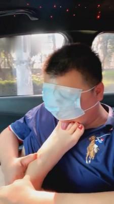 【悦主大大】运动后小白鞋棉袜车内调狗 G-210808-27