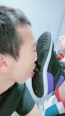 【美离子】人体脏鞋底清理器【上】 bf700