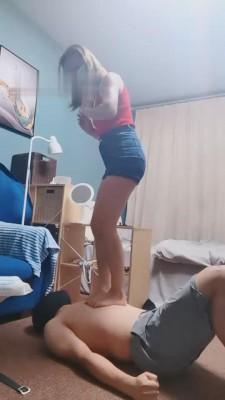 【杳杳小主】坐脸窒息-骑马-深喉-浓痰 G-210815-30