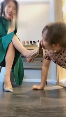 【歌迪丝】羞辱全网最贱骚母狗【上】 bf730