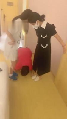 【怡怡子】双主首调肥母狗 bf735