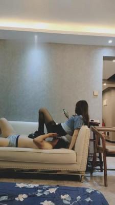 【丫丫啊】黑丝坐脸窒息调教 G-210817-4