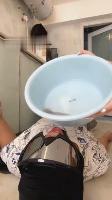 【云云酱】喝刷鞋水/插嘴/舔鞋/帆布鞋 bf480