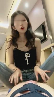 【希希子】人形犬养成记-牛仔裤运动鞋/坐脸/近距离裸足高跟深喉舔 bf466