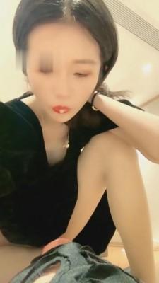 【希希子】踢裆耳光/口水肉丝坐脸窒息 bf714