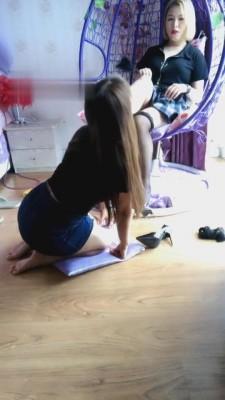 【毒心】给可爱女M的一堂SM启蒙课 bf668