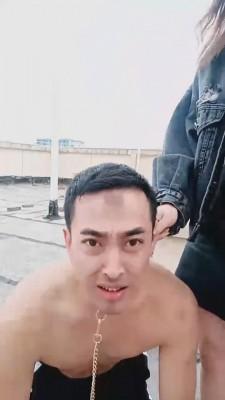 【刘二狗】天台舔鞋舔脚极度羞辱专场 bf676