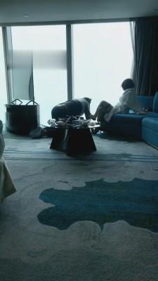 【江门大佬】圈养人形犬海景酒店伺候早餐 bf661