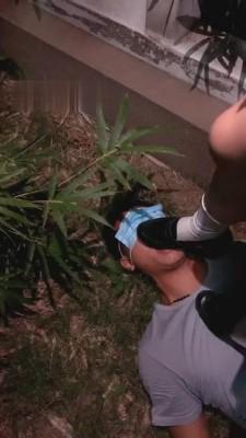 【绘子sama】JK小姐姐皮鞋白丝户外调狗 bf650