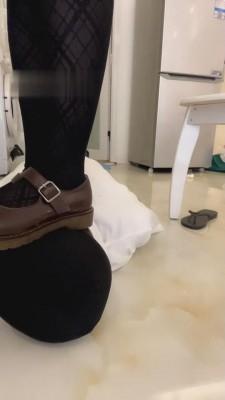 【云云酱】全体重踩/踢裆 bf519