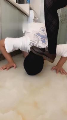 【云云酱】全体重踩/踢裆 bf519