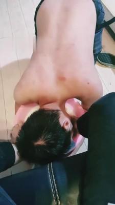 【雪儿】下班回家发泄狗奴才 G-210826-7