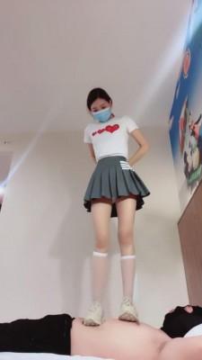 【虞姬】没钱狗子面试地毯多双鞋子踩踏 G-210816-33