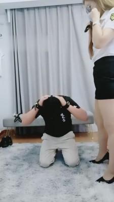 【余香】审问拷打变态男 G-210817-30