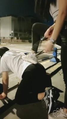 【星期六】御姐户外羞辱狗 G-210818-5