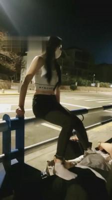 【星期六】御姐户外羞辱狗 G-210818-5